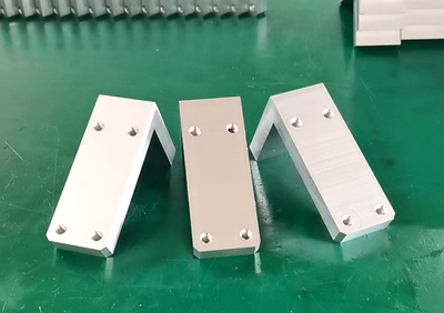 小蝌蚪.WWWCNC零部件加工成本.jpg